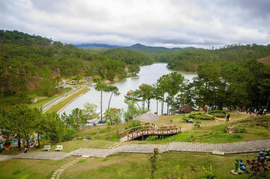 Hotel Hodota The Blessed Virgin Dalat Zewnętrze zdjęcie