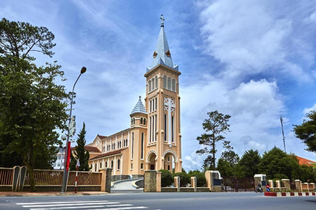 Hotel Hodota The Blessed Virgin Dalat Zewnętrze zdjęcie