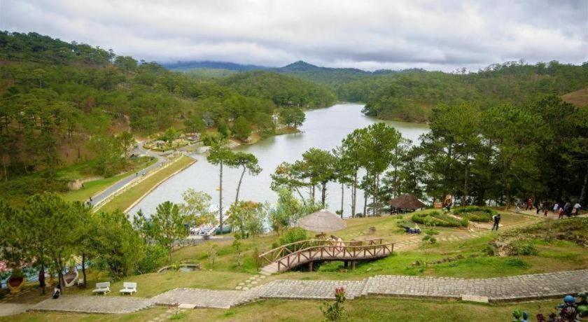 Hotel Hodota The Blessed Virgin Dalat Zewnętrze zdjęcie